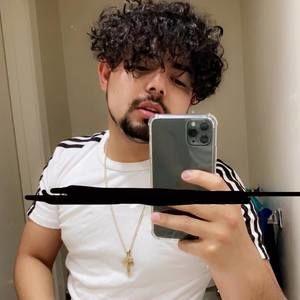 Meet your Posher, Omar